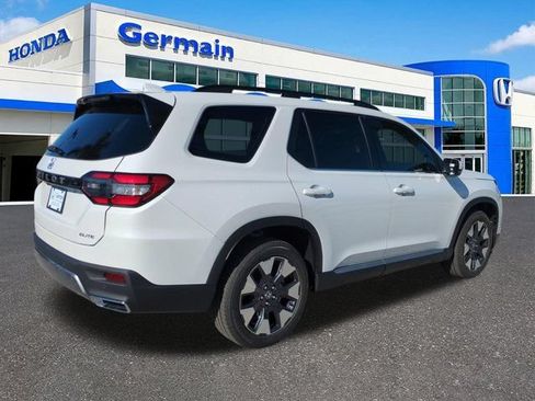 New 2026 Honda Pilot Elite image 3