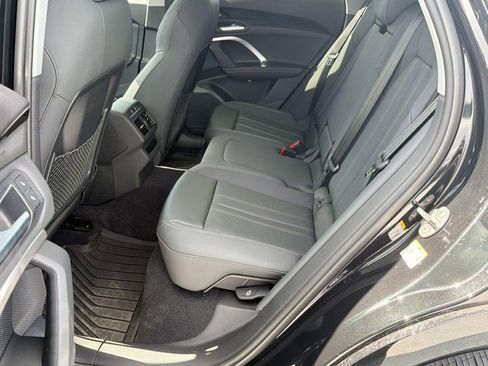 Certified 2025 Audi Q5 Premium Plus w/ Premium Plus AWD/4WD image 15
