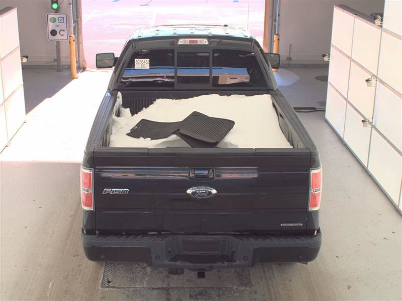 Used 2014 Ford F150 FX4 w/ Equipment Group 401A Mid AWD/4WD image 4
