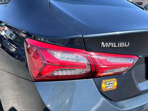 Used 2020 Chevrolet Malibu LT FWD image 28