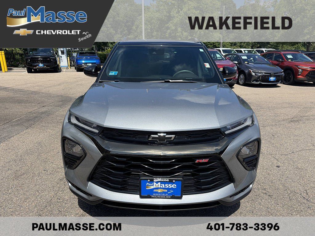 Certified 2023 Chevrolet TrailBlazer RS w/ Convenience Package AWD/4WD image 2