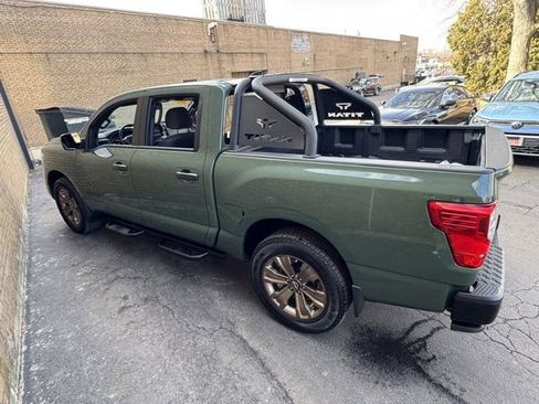 Used 2024 Nissan Titan SV w/ SV Bronze Edition Package image 31