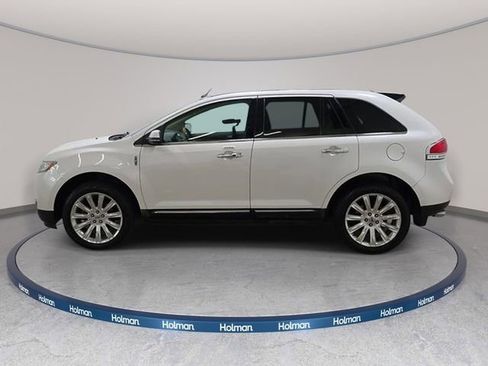 Used 2015 Lincoln MKX AWD w/ Equipment Group 102A image 9
