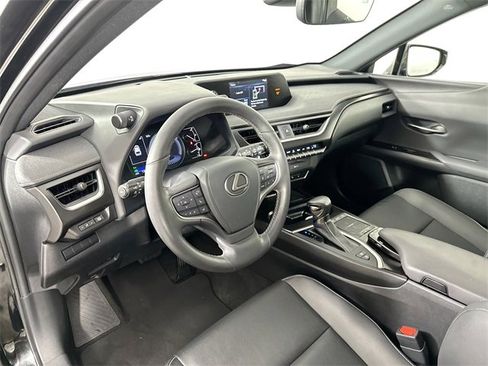 Used 2022 Lexus UX 250h w/ Premium Package image 19