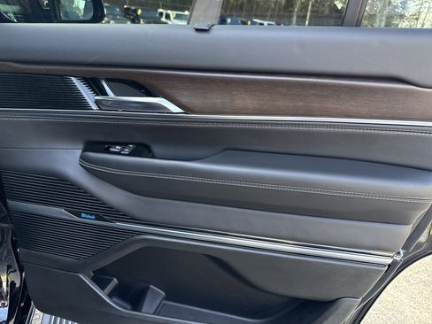 Used 2022 Jeep Grand Wagoneer Series I image 17