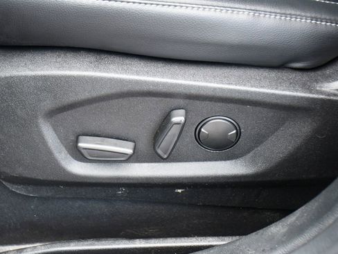 Used 2024 Ford Edge SEL w/ Convenience Package image 14