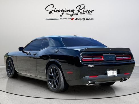 Used 2023 Dodge Challenger GT w/ Blacktop Package RWD image 4