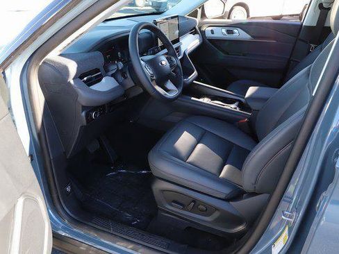 New 2026 Ford Explorer Active w/ Active Comfort Package AWD/4WD image 12