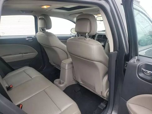 Used 2011 Dodge Caliber Uptown image 19