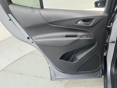 Used 2024 Chevrolet Equinox LT FWD image 22
