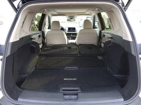Certified 2023 Nissan Rogue SL AWD/4WD image 9