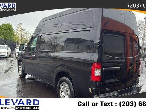 Used 2014 Nissan NV 2500 SV w/ V8 Appearance Package RWD image 5