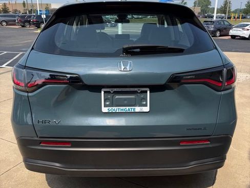 Certified 2024 Honda HR-V LX image 4