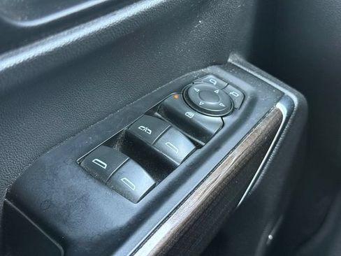 Used 2019 Chevrolet Silverado 1500 LT Trail Boss AWD/4WD image 26