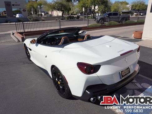 Used 2019 Ferrari Portofino image 12