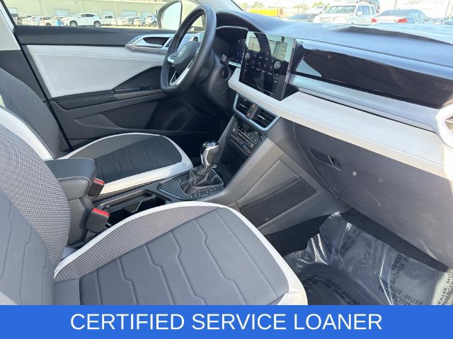 Certified 2026 Volkswagen Taos SE FWD image 15