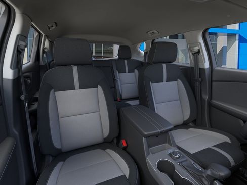 New 2026 Chevrolet Blazer LT w/ Convenience Package FWD image 40