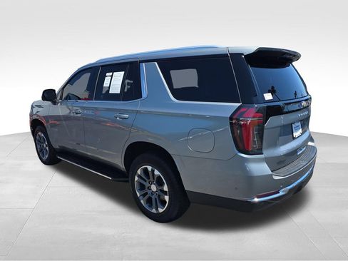Used 2025 Chevrolet Tahoe LS AWD/4WD image 4