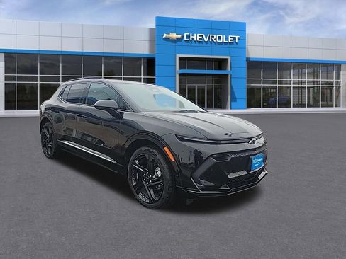 Used 2024 Chevrolet Equinox EV RS image 7