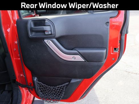 Used 2013 Jeep Wrangler Unlimited Sahara w/ Connectivity Group image 16