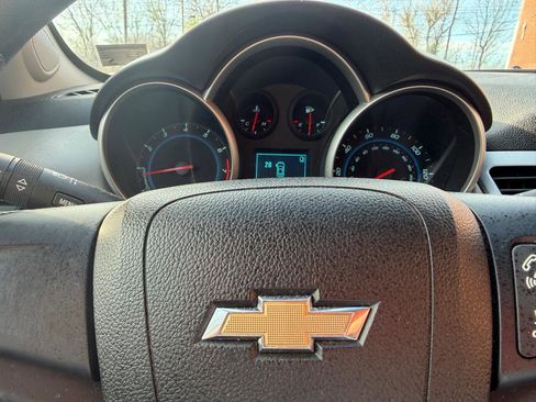 Used 2012 Chevrolet Cruze LS w/ Connectivity Package image 18