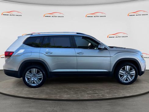 Used 2019 Volkswagen Atlas SE w/ Panoramic Sunroof Package AWD/4WD image 6