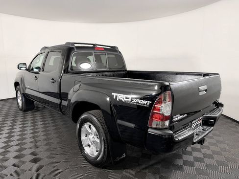 Used 2015 Toyota Tacoma 4x4 Double Cab w/ TRD Sport Package image 14