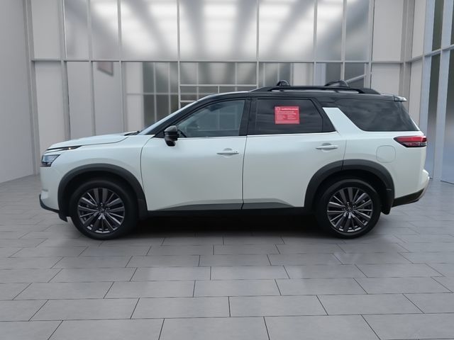 Certified 2024 Nissan Pathfinder SL w/ SL Premium Package AWD/4WD image 5