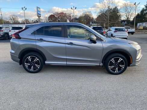 Used 2023 Mitsubishi Eclipse Cross SEL image 2