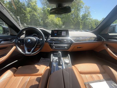 Used 2017 BMW 530i xDrive AWD/4WD image 17