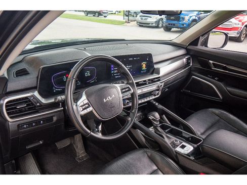 Used 2023 Kia Telluride S w/ S Sunroof Package AWD/4WD image 11