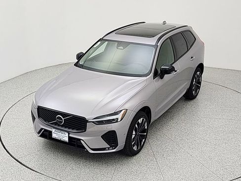 New 2026 Volvo XC60 B5 Plus w/ Protection Package Premier AWD/4WD image 13