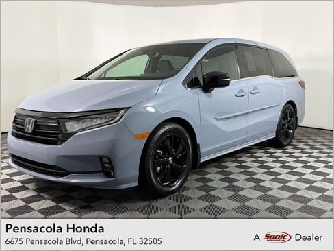 Used 2023 Honda Odyssey Sport image 1