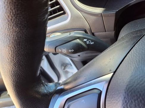 Used 2024 Ford Edge SEL image 10