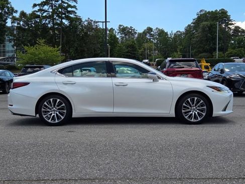 Used 2019 Lexus ES 350 w/ Accessory Package FWD image 6