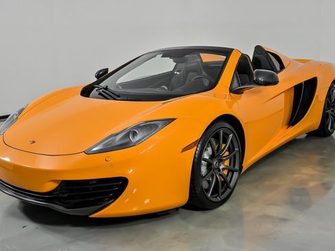 Used 2013 McLaren MP4-12C Spider RWD image 7