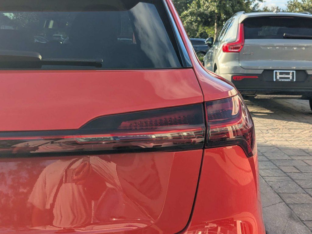 Used 2019 Audi e-tron Premium Plus AWD/4WD image 15