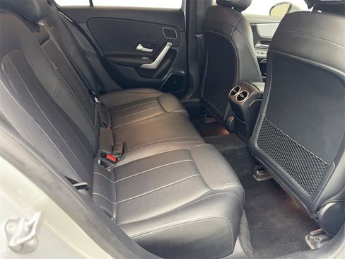 Used 2020 Mercedes-Benz A 220 image 35