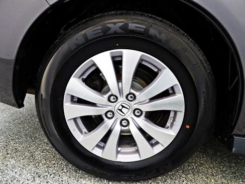 Used 2015 Honda Odyssey EX-L image 21