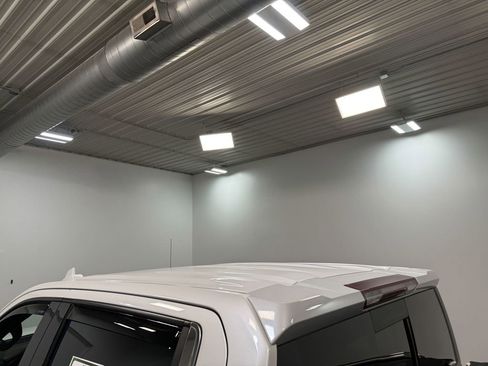 Used 2019 Chevrolet Silverado 1500 LTZ w/ LTZ Plus Package image 46