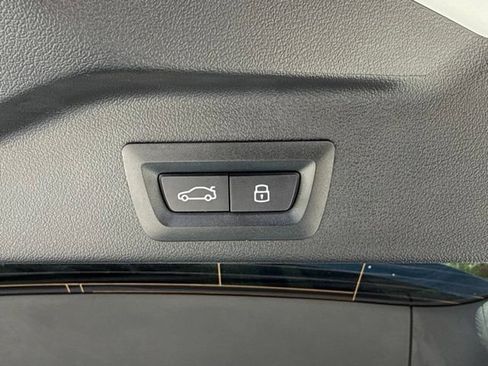 Used 2026 BMW X5 xDrive50e w/ Premium Package AWD/4WD image 17