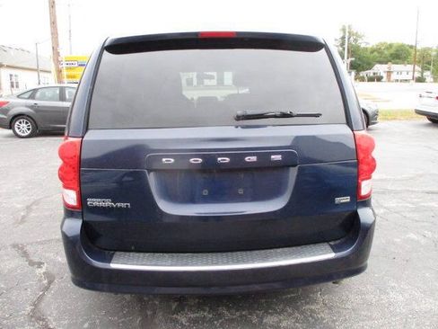 Used 2014 Dodge Grand Caravan SE w/ Quick Order Package 29E SE FWD image 5