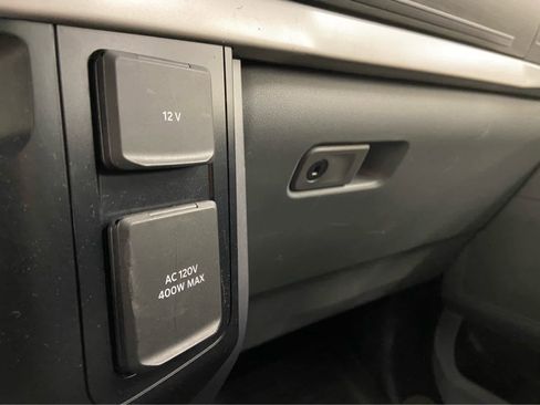 Used 2023 Ford F150 XLT w/ Equipment Group 302A High image 31