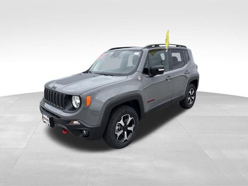 Used 2022 Jeep Renegade Trailhawk w/ Sun/Sound Group AWD/4WD image 4