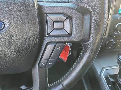 Used 2017 Ford F150 XLT w/ Equipment Group 302A Luxury image 24