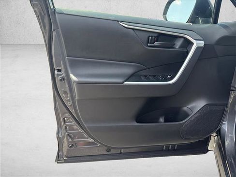 Certified 2023 Toyota RAV4 LE FWD image 11