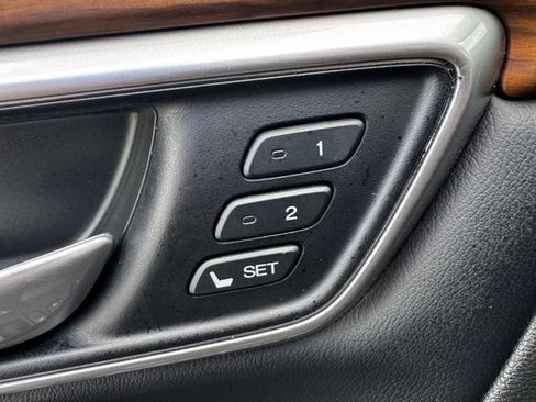 Used 2021 Honda CR-V Touring image 18