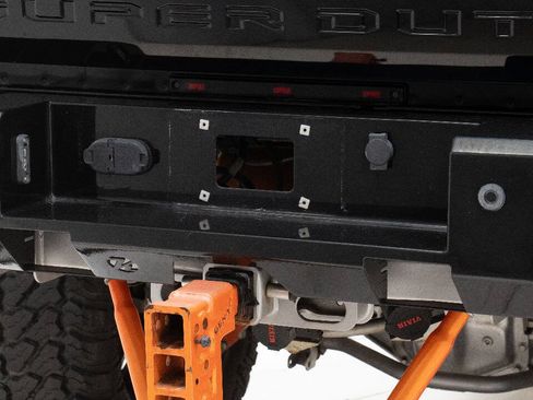 Used 2017 Ford F350 Platinum w/ Platinum Ultimate Package AWD/4WD image 24