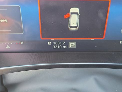 Certified 2026 Subaru Outback Limited AWD/4WD image 28