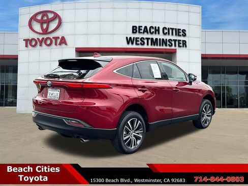 Certified 2024 Toyota Venza LE AWD/4WD image 12